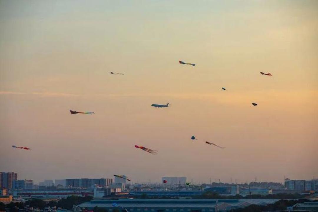 13天227架次、88台被扣：越南的无人机是真管起来了——我把领馆提醒、泰国双注册和近60天入境实测帖逐条对了一遍——国庆带机出国的，先算完这3本账
