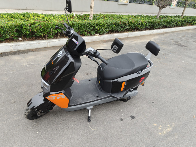 台铃电动车