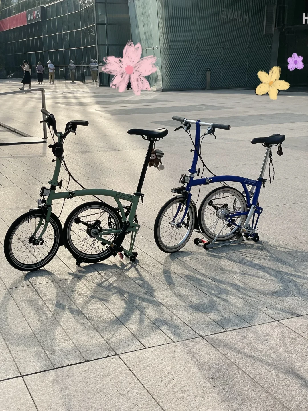 距国庆7天,15年车龄挂1万6刷屏布圈:这笔小布「二手车账」,我捋成一张双列价格表、一张年份×颜色折旧图、一条三渠道验车清单、三类人和四条红线