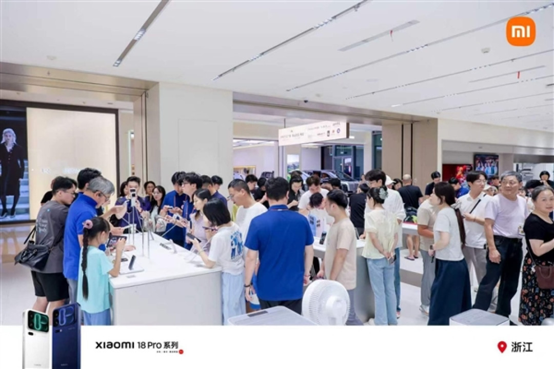 5999元起 小米18 Pro系列上市后门店客流火爆:部分版本供不应求