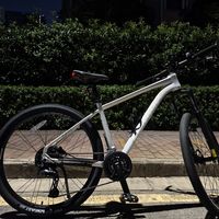 "美利达是丰田、喜德盛是比亚迪"：285条评论吵翻的汽车类比里，3000预算选第一台山地车，先比门店再比品牌