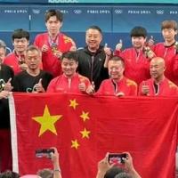 0-2落后连扳3局!王楚钦逆转日本新星,国乒四代冠军同框看哭网友