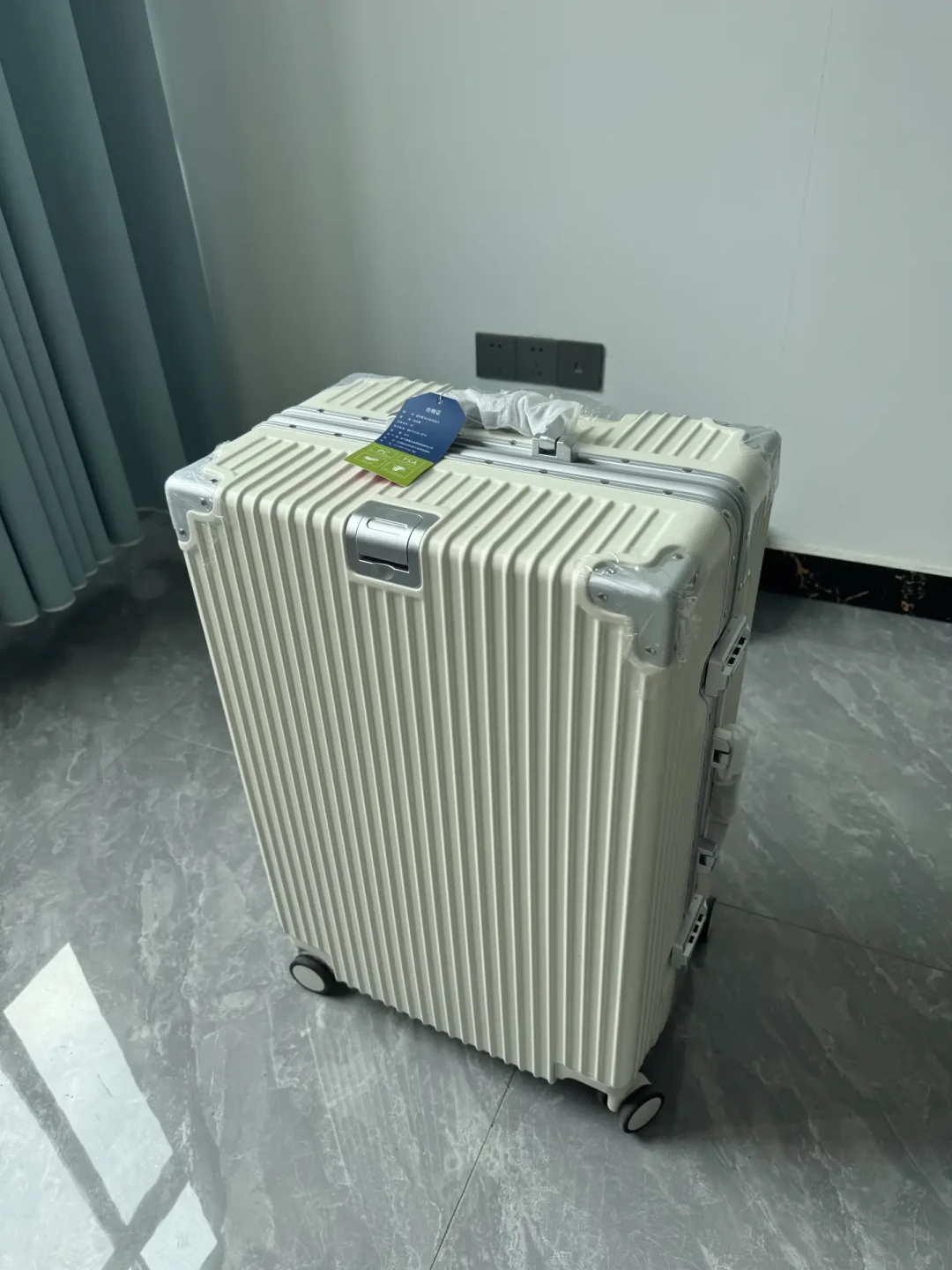 高铁行李箱的规定,只认三边之和:你的24寸可能已经