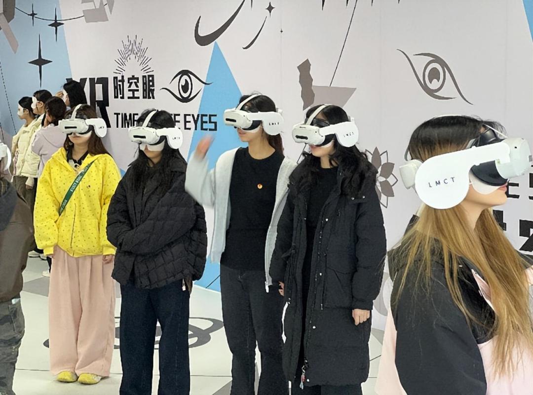 国庆各地博物馆都在“卖”VR：14个大空间展的账我算完了，哪些值128元、哪些纯坑