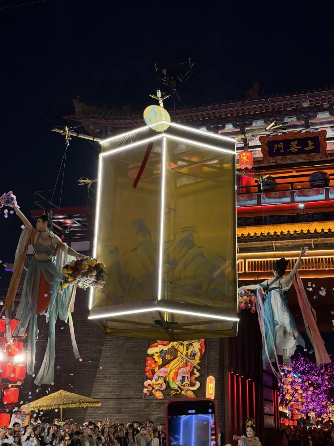 中秋国庆去开封只能二选一:清明上河园还是万岁山?我把两边的账单和吐槽都对完了