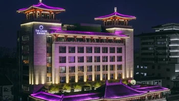 满1099减1000的酒店券只活了一小时：高德连夜回收、客服开始补券，订到的别退，没抢到的别买二手