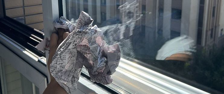 用报纸擦玻璃的没有低与40岁的吧