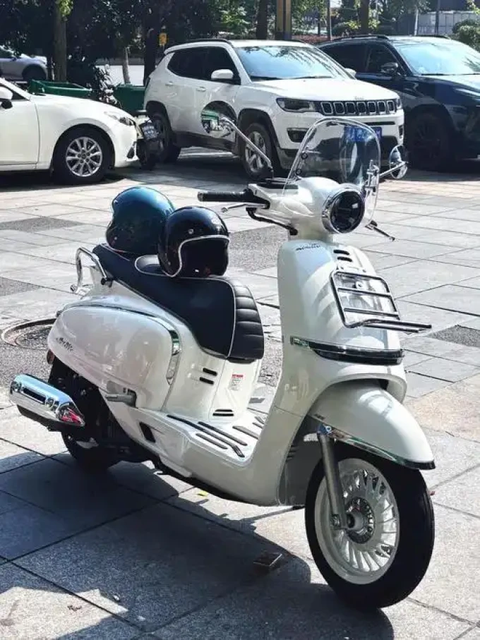 春风动力摩托车整车