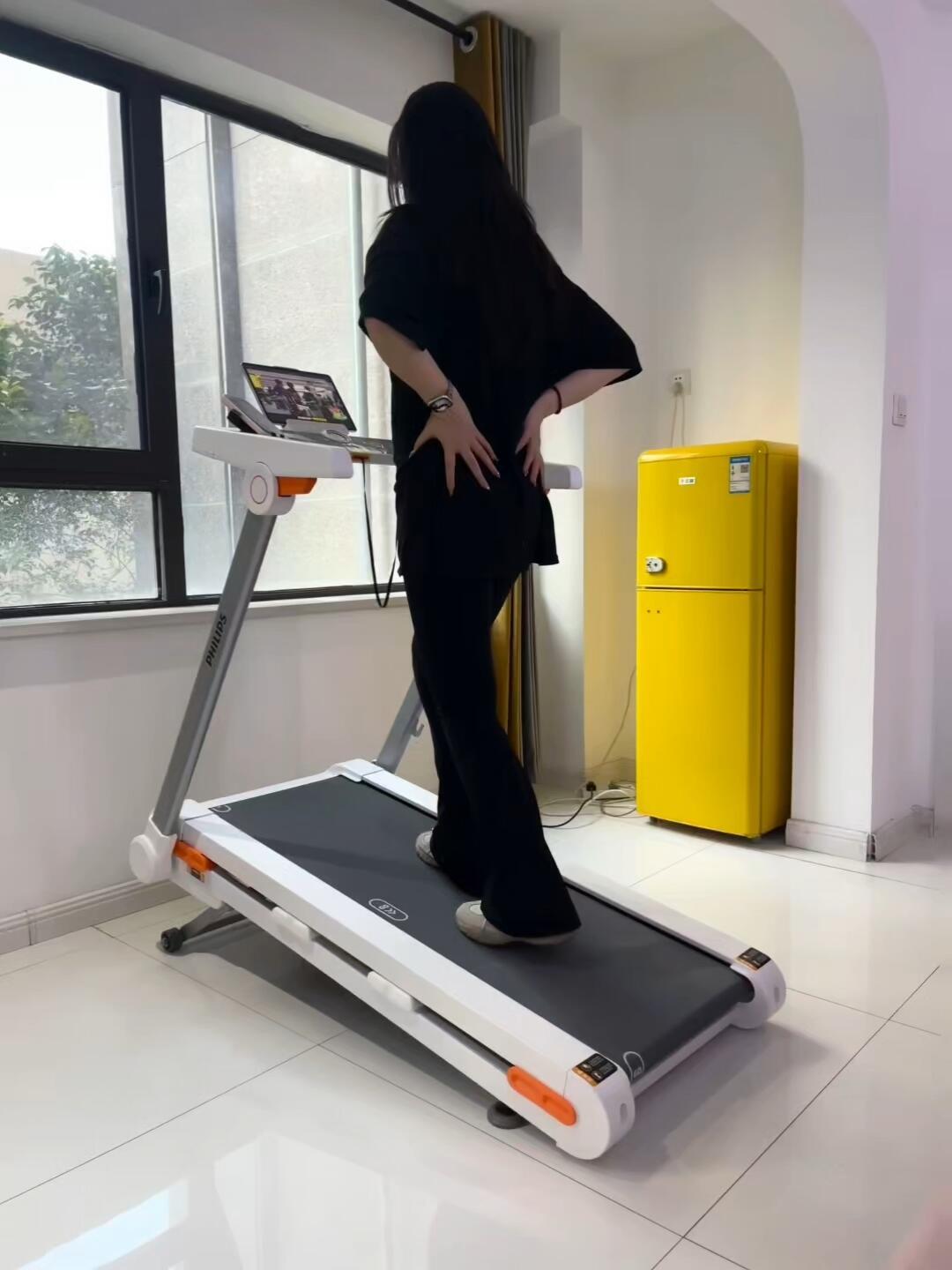 刷屏的“飞利浦全是贴牌”,双11下单前先分清三个阵营:自营个护、大厂接盘、纯授权,附3分钟验证法