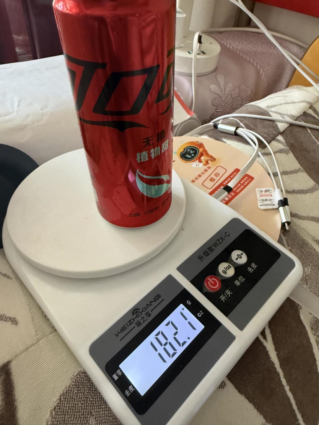 “从不涨价”的可口可乐2021年后至少涨了三轮:超市3元是锚,便利店4.5才是实价,国庆囤货前先看净含量