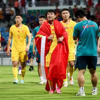 国足3比0胜马尔代夫，17岁高中生破23年最年轻出场纪录