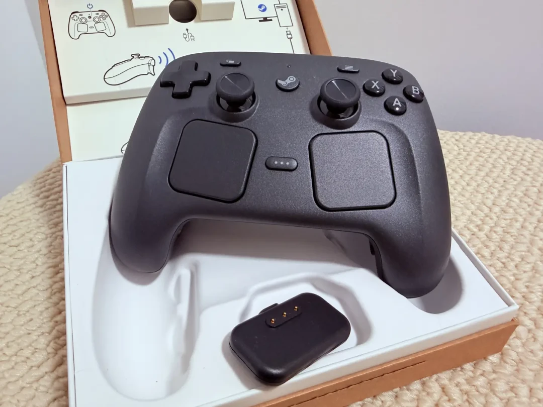Steam手柄从2000跌到800不是崩盘:翻完54万播放视频的热评和一周长测,折腾党真香、手感党劝退