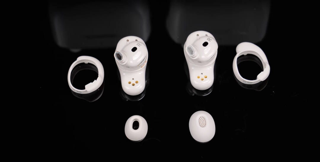 双十一想上Bose?先把七个名字、六小时续航和三篇“背刺帖”看完