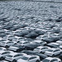四部门对“速成车”动真格、曾毓群批“触目惊心”、合资集体贴脸开炮：我核完上半年630款新车的上新账、3万公里可靠性红线账、暂停公告不予注册的处罚账，和极氪X、小鹏G6首批车主的遭遇账——年终价格战下订前，先分清「成熟款的优惠」和「首批车的话术」