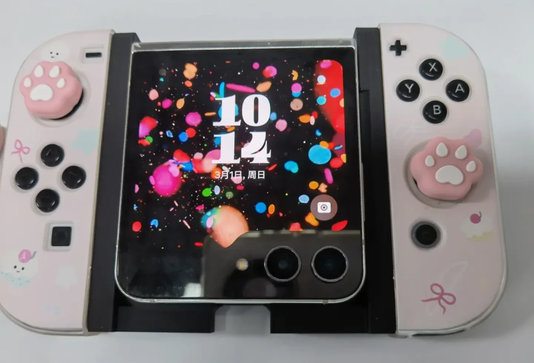 PS2DUO攒下8.7千赞之后,小折叠手机也被人开刀了:自制、寄改、买现成,三条路的账单对完了