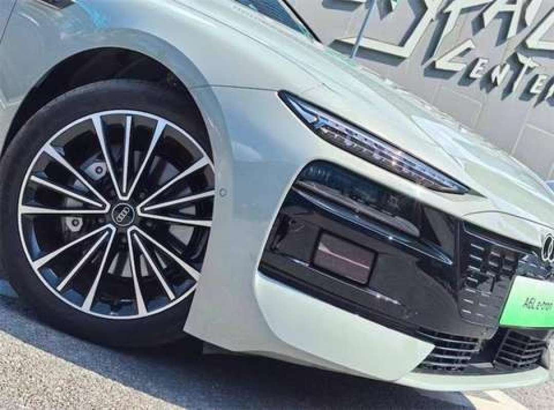 30万预算撞上三张价签：电A6L起步30.98万、燃油A6L现车25.38万、字母标E5一口价20.59万——PPE试驾口碑周，签单前先对完全网这份清单