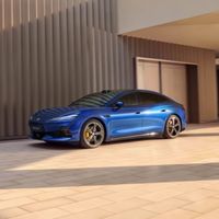 比亚迪CarPlay终于来了，第一波只喂了腾势Z9S：iPhone车主先把小窗、名单、盒子三笔账对完