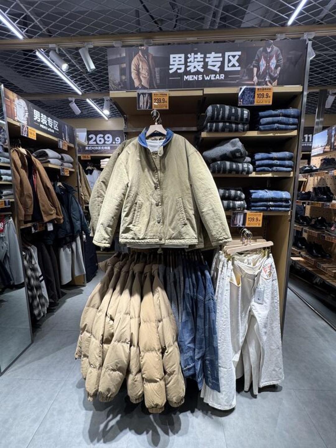 刷屏两年的“线下1688”马登门店:31篇探店帖汇总,店里和线上到底差在哪、值不值得跑一趟