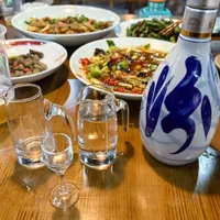 酒商说"旺季不旺"，水晶剑和汾20却在创30天新高：国庆前4天，400元档买酒先看清三个价