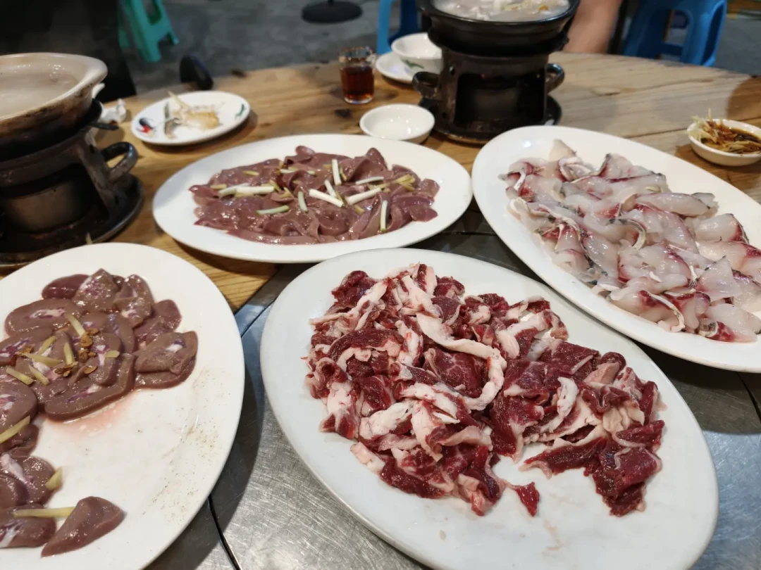 VSOP怼进温水壶，XO拿廿四味沟：这瓶干邑在国庆饭桌上该听谁的