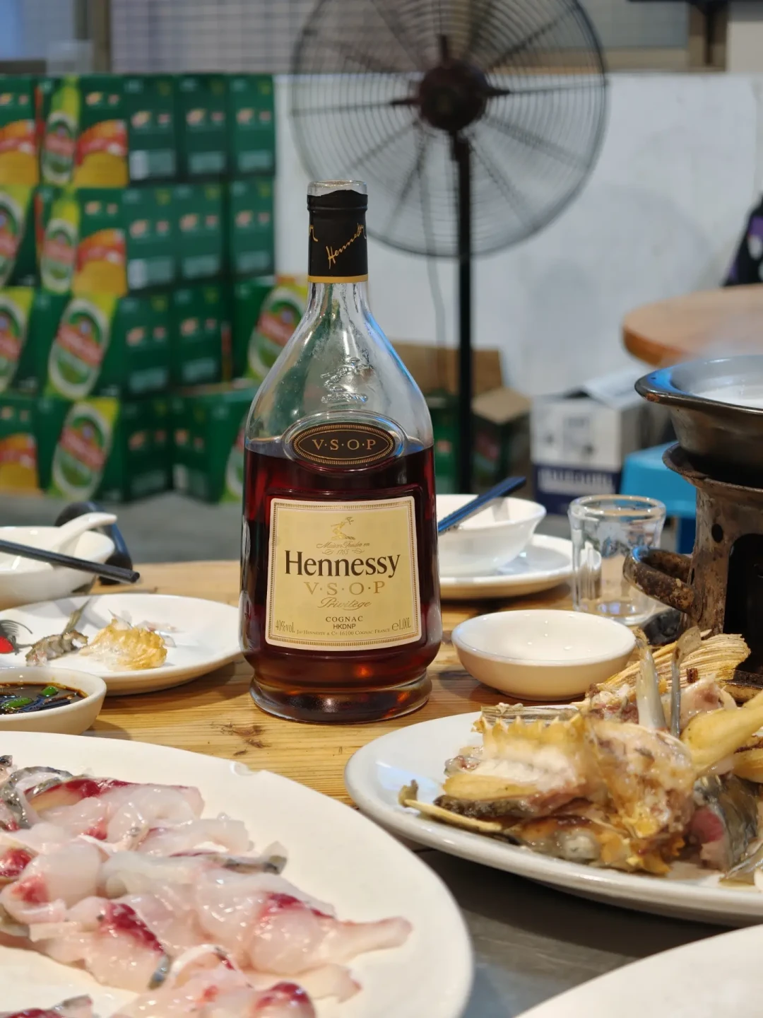 VSOP怼进温水壶，XO拿廿四味沟：这瓶干邑在国庆饭桌上该听谁的