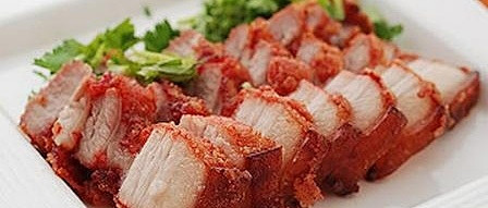 红糟肉：一抹糟红，闽菜独有的醇香