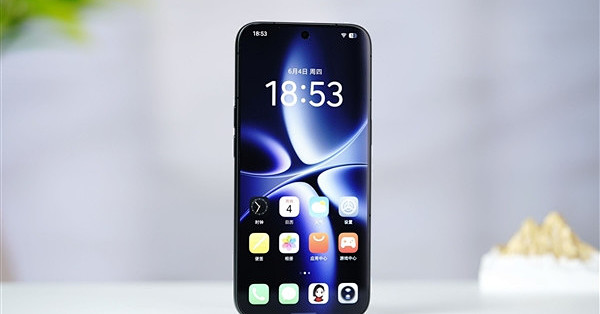 努比亚NaviX Ultra玩王者荣耀被强制踢下线 豆包手机助手致歉
