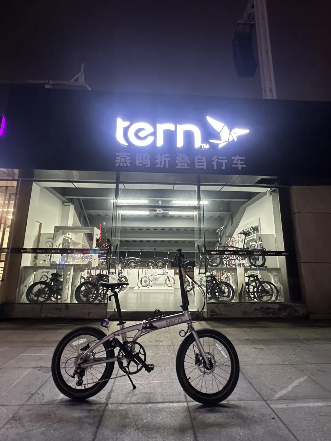 燕鸥M10进车到第四批、车行天天