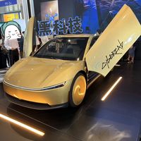 特斯拉Cybercab上海首展亮相