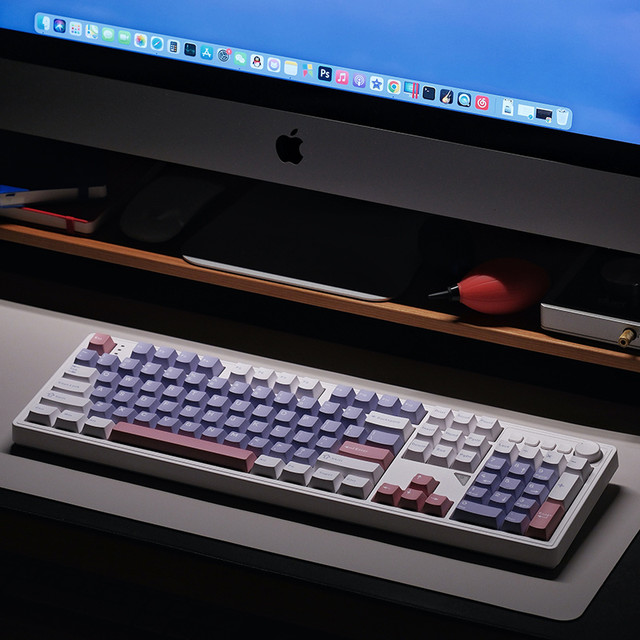 烟云紫静音红轴，GANSS GS3104TPro 这把键盘还挺适合放在办公位
