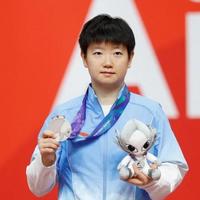 亚运会“玩命干”的孙颖莎，1金2银背后藏着多少拼命三郎式的自律