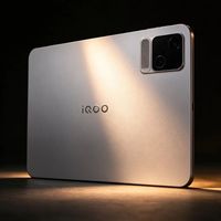 iPad mini用户馋哭！这台8.8寸游戏平板塞进风扇，298g还带144Hz高刷