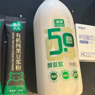 豆浆版“酸奶”火了半年：扒完5篇配方帖和几十条“泔水味”翻车评论，这碗真不是酸奶，但这三类人值得做