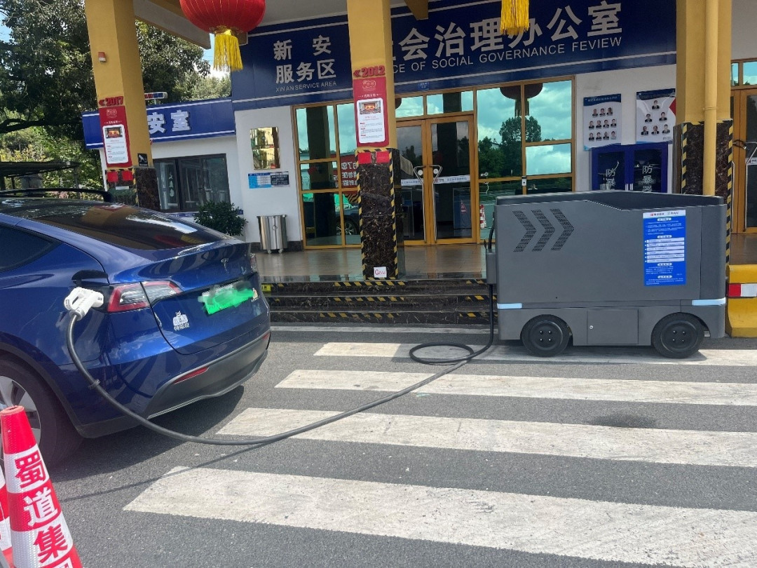换电通丝路后的第一个国庆:蔚乐萤车主计划出远门的,先把两条主线和三个时间窗对清楚