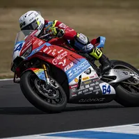 WSBK 21年后重返中国：张雪说「大概率」、2027赛历已留位——宁波、上海、珠海谁能接住这场主场赛
