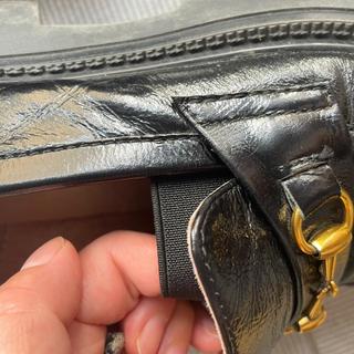 乐福鞋选码的死循环：大一码掉跟、小一码挤脚，这个秋天该怎么破