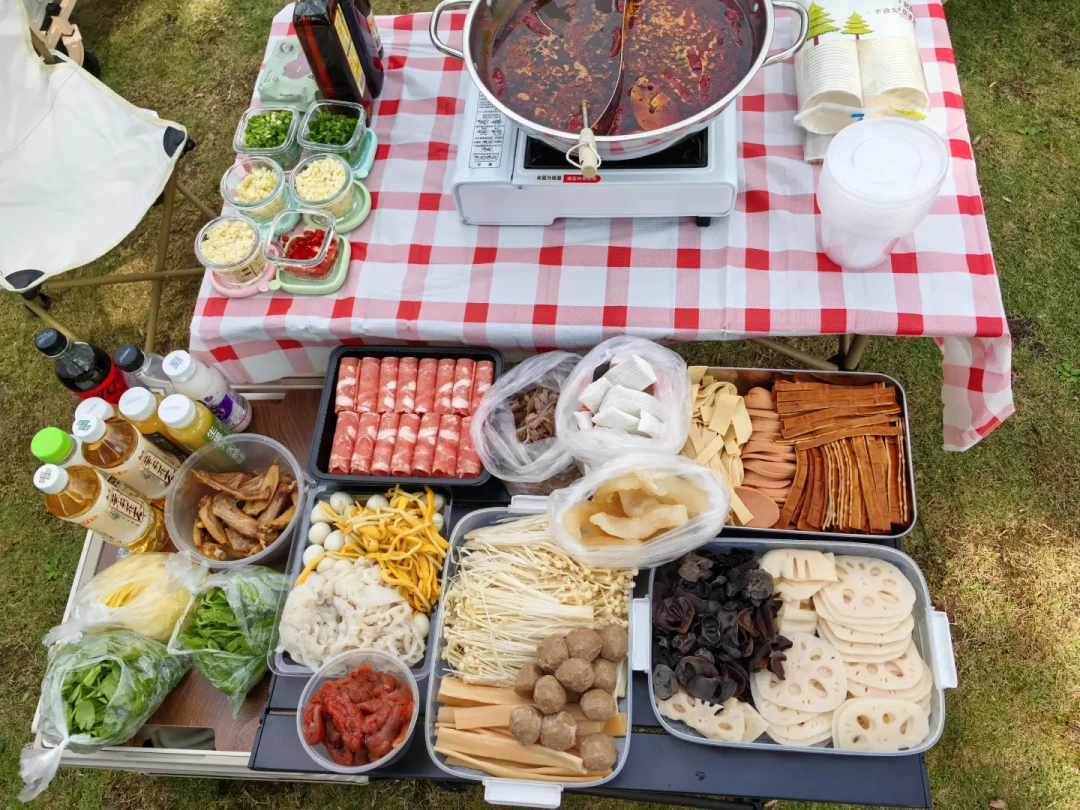 床车做饭三派吵到僵持:气派被评论区刷成