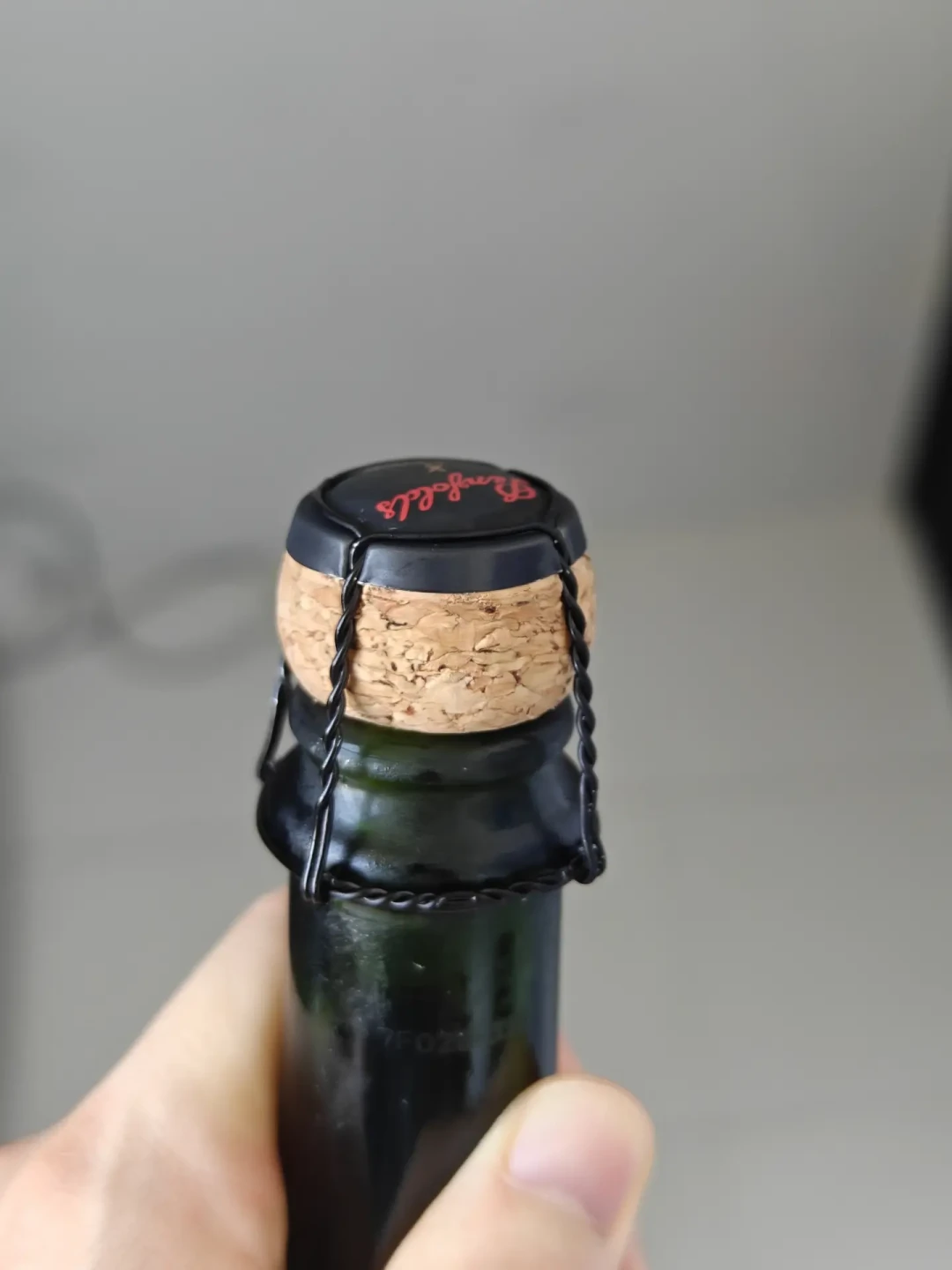 国庆8天家里至少开两三瓶:白酒
