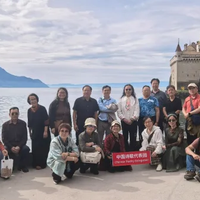 中国诗歌代表团抵达科索沃参加第45届世界诗人大会