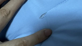 亚朵的床品，正在被自家主人的洗衣机「送走」：对完洗烂1761赞的枕头帖、洗两次就开裂的四季被和6张实拍样本，这本秋冬洗护账我一次摆清