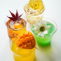 奶洗白酒2万收藏帖和"白酒当不了基酒"争论同屏刷屏：拿宴席剩白酒调酒之前，先把这三本账对完