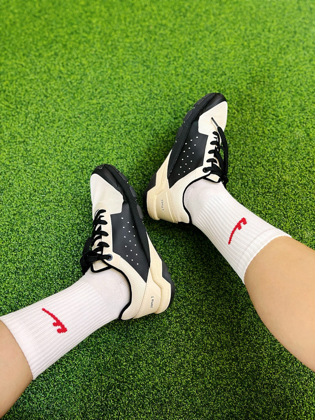 好物分享｜回力中筒袜🧦真的很好穿
