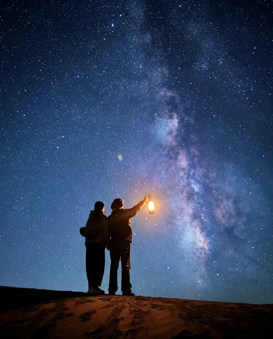 国庆看天象的主菜不用去沙漠:10月4日土星环重新戴帽,裸眼、双筒、小望远镜各层能看到什么