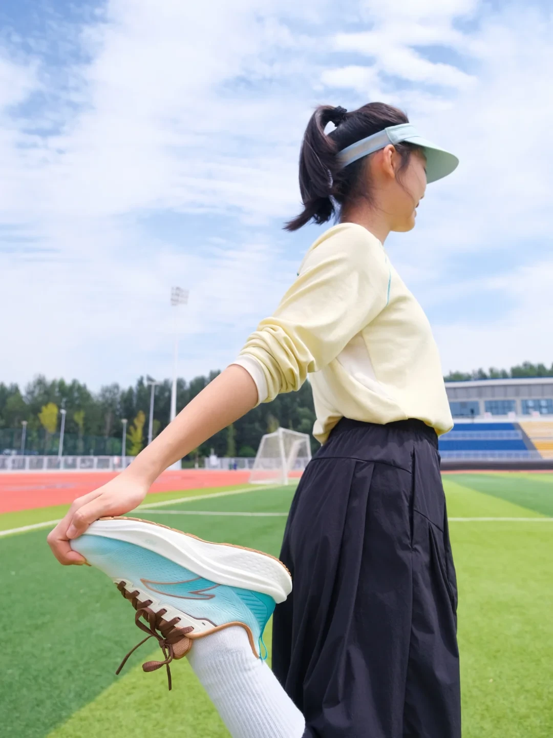 安踏马赫已经变成五兄弟：主线马赫6跌到239、新支线6C反而更贵，10月体测前，先把3种中底和踩开门槛分清