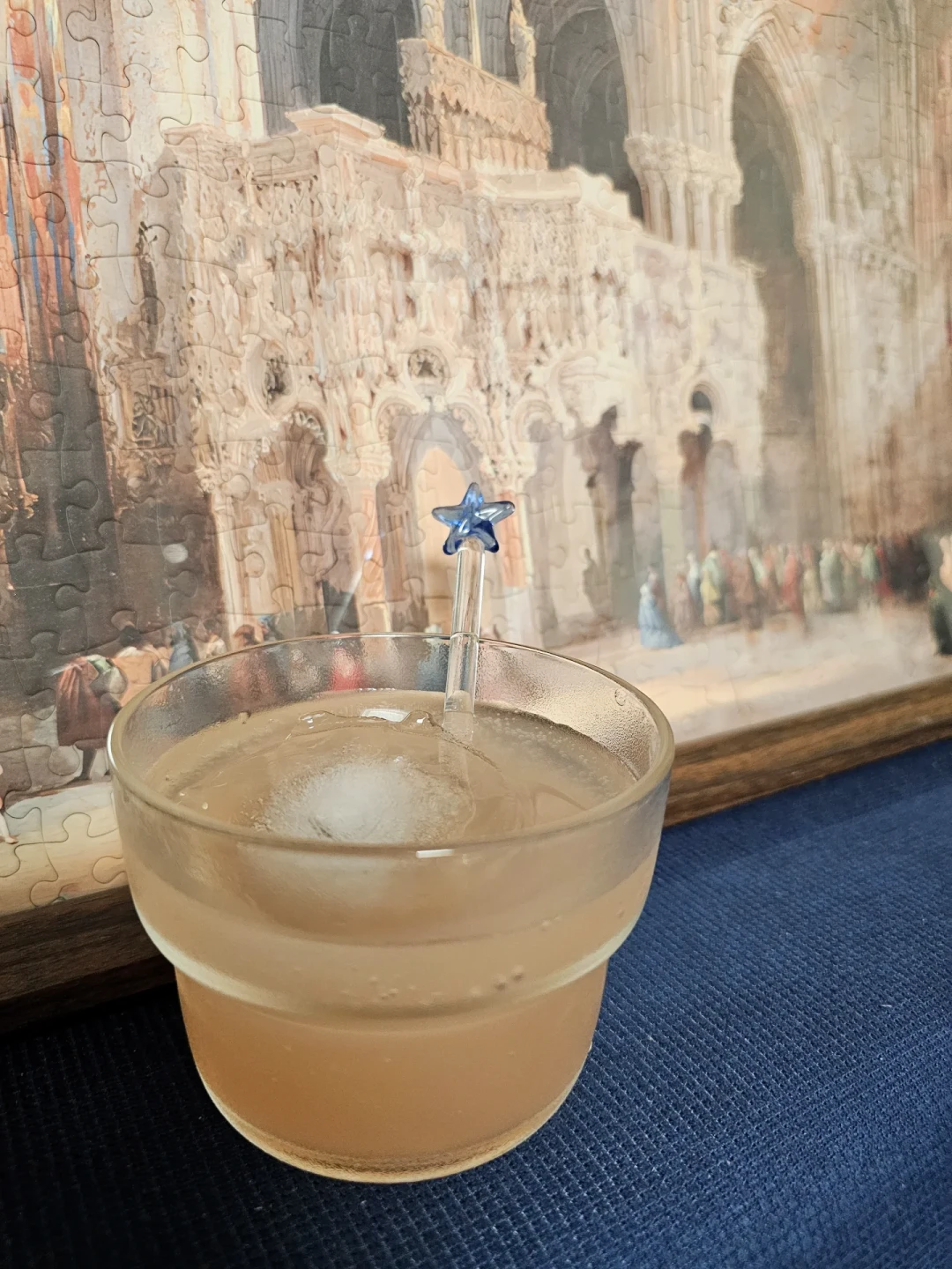MUJI的酒水区把粉丝问懵了:258元的葡萄酒线上停售,果酒只有部分城市能买到——国庆逛店前,先分清这三瓶