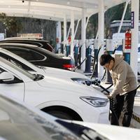 国庆高速充电最长排队5小时，4个实测技巧能省大半等候时间