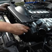 自驾排障与新能源养护 | 用车养车10.2日报
