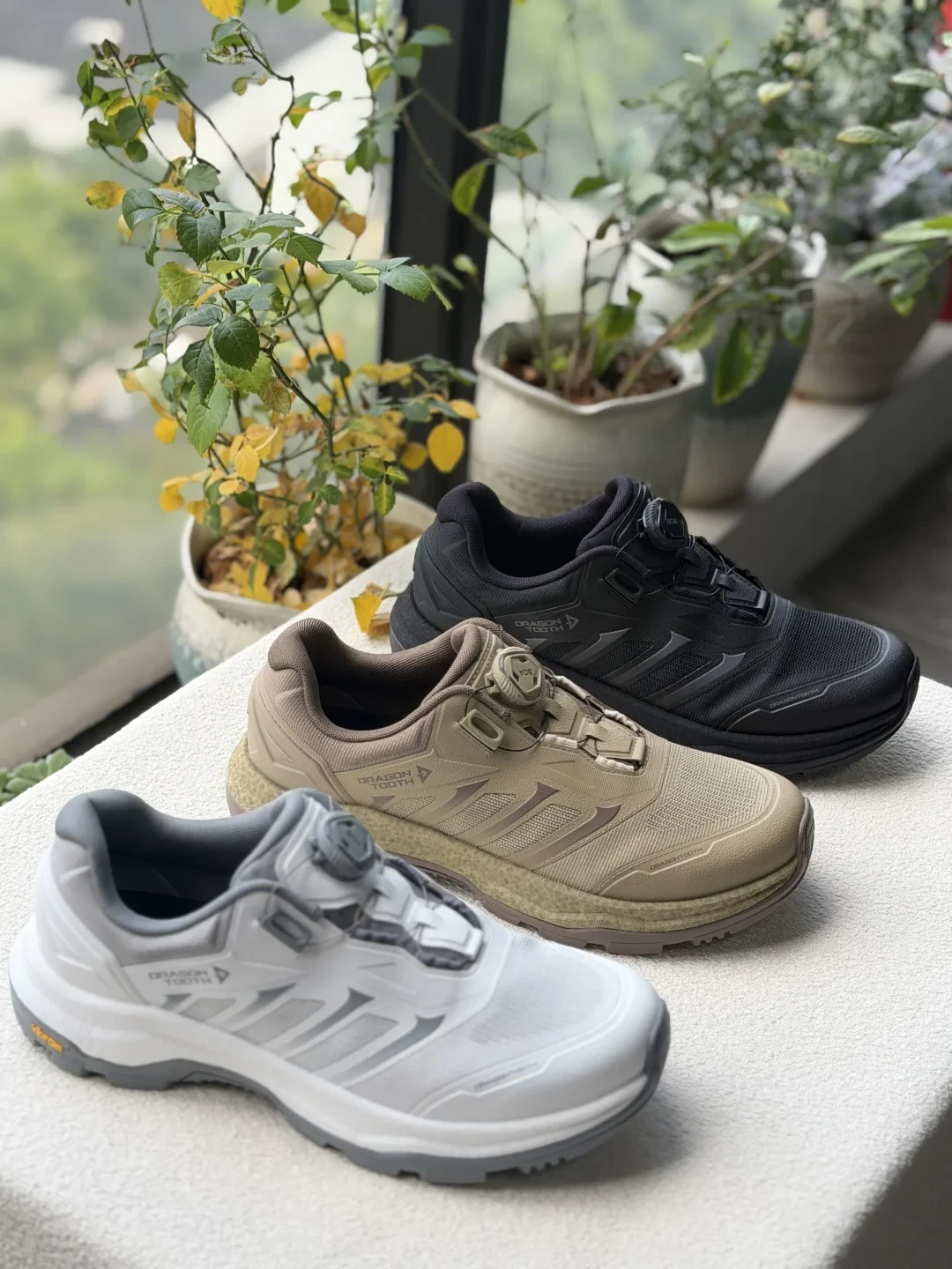 龙牙两年消费两万块的老粉,一双鞋都没买:双11前想入龙牙鞋,先过型号、尺码、断货三关