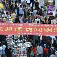品质游、自带流量还靠谱,全球跑的中国游客带老外过上黄金周