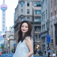 打卡上海黄浦江两岸美景，沉浸式体验古今交融的都市浪漫